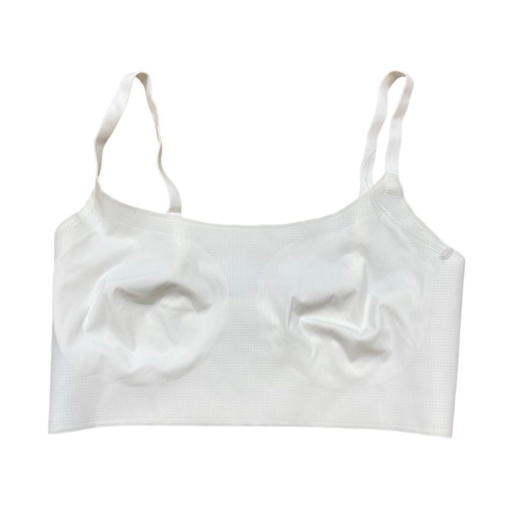 Brand new with Tags Hanes White Light Support Sports Bra Size Small‎